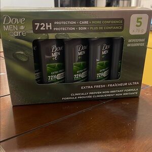 Black and Green Grooming Treatment for 72H Effectiveness